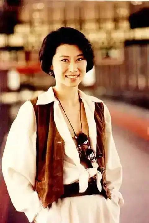 金曲天后叶倩文爱情在左事业在右我最潇洒