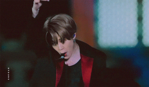 值得用纳米单位来观看的朴智旻舞台!这舞台表现力真的太绝啦