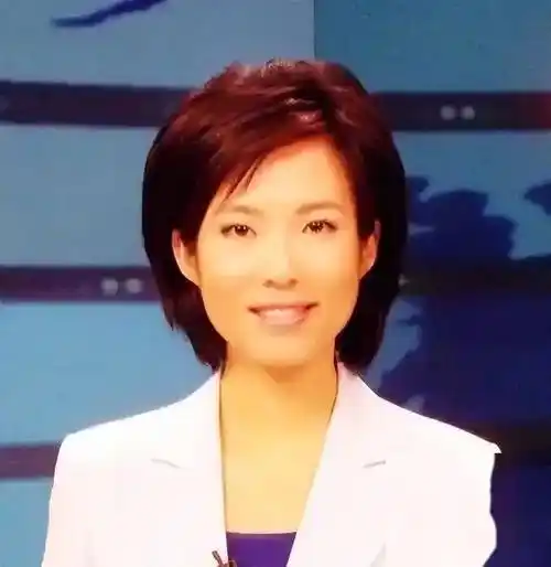 阅兵"强音"宝晓峰:因念错一字惹众怒,却成69万人心中的恩人!