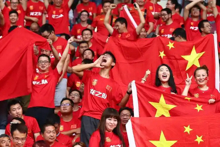 近5年中国足球职业俱乐部退出数量超过半百重回至暗时刻