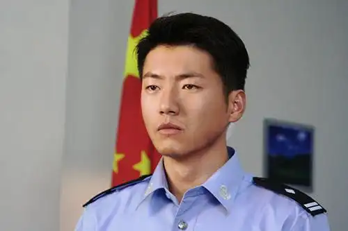 缉毒精英央八收官孙波向缉毒刑警致敬