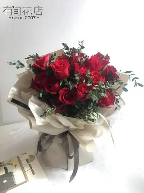 红玫瑰花束图片大全