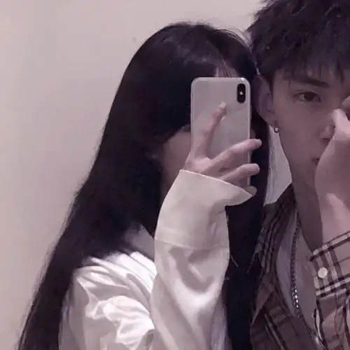 最新最潮的qq情侣头像我们相爱相守没有遗憾