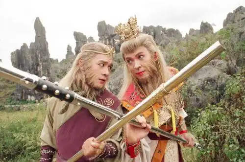 《齐天大圣ii》中陈浩民饰演孙悟空.