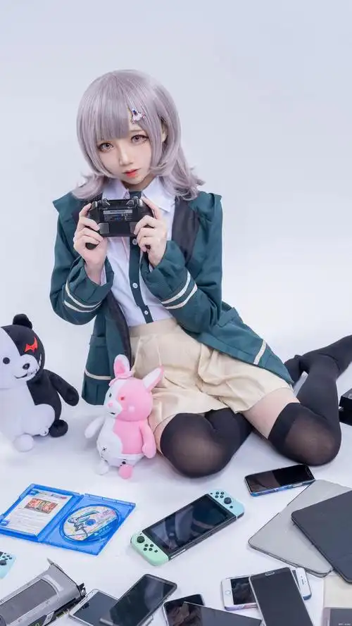 cos弹丸论破七海千秋cos正片楚楚子