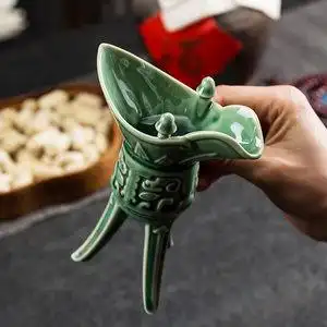 帝王小酒杯古代爵杯白酒烈酒复古中国风陶瓷老式仿古瓷器中式酒具