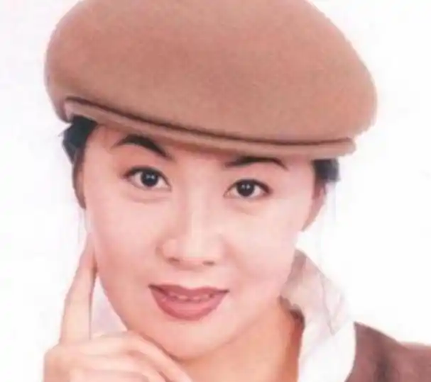 央视主持人沈旭华,无意推错一扇门,却因此走上"绝命"路_腾讯新闻