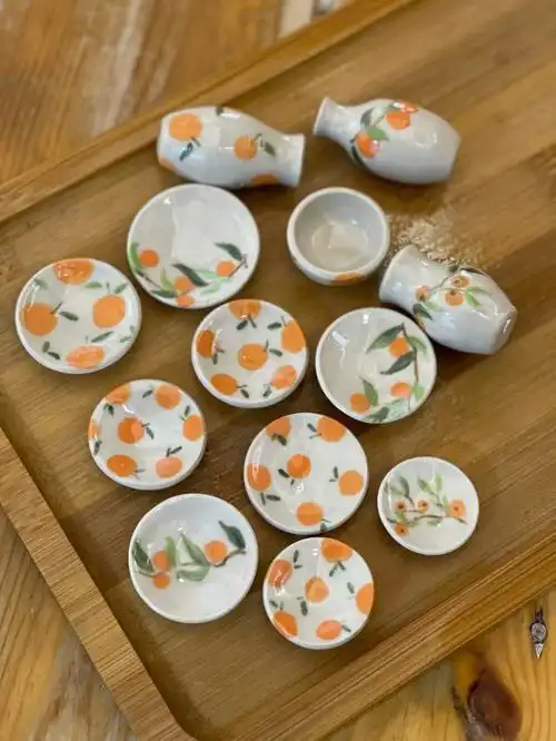 陶艺手绘迷你小陶罐烧制后