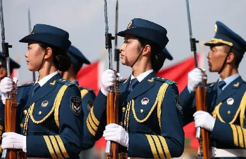 走进三军仪仗队我军仪仗队女兵选拔训练揭秘
