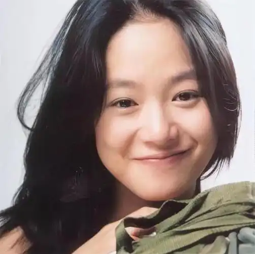 周韵嫁二婚大15岁的姜文婆媳矛盾不断结婚17年她过得怎样