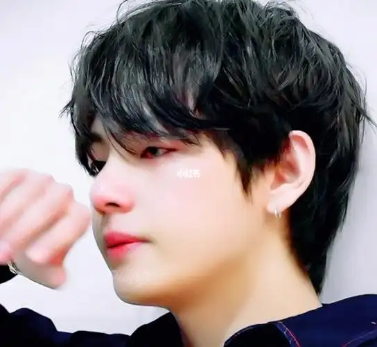 防弹少年团  #bts防弹少年团  #bts  #bts #金泰亨 #金泰亨壁纸