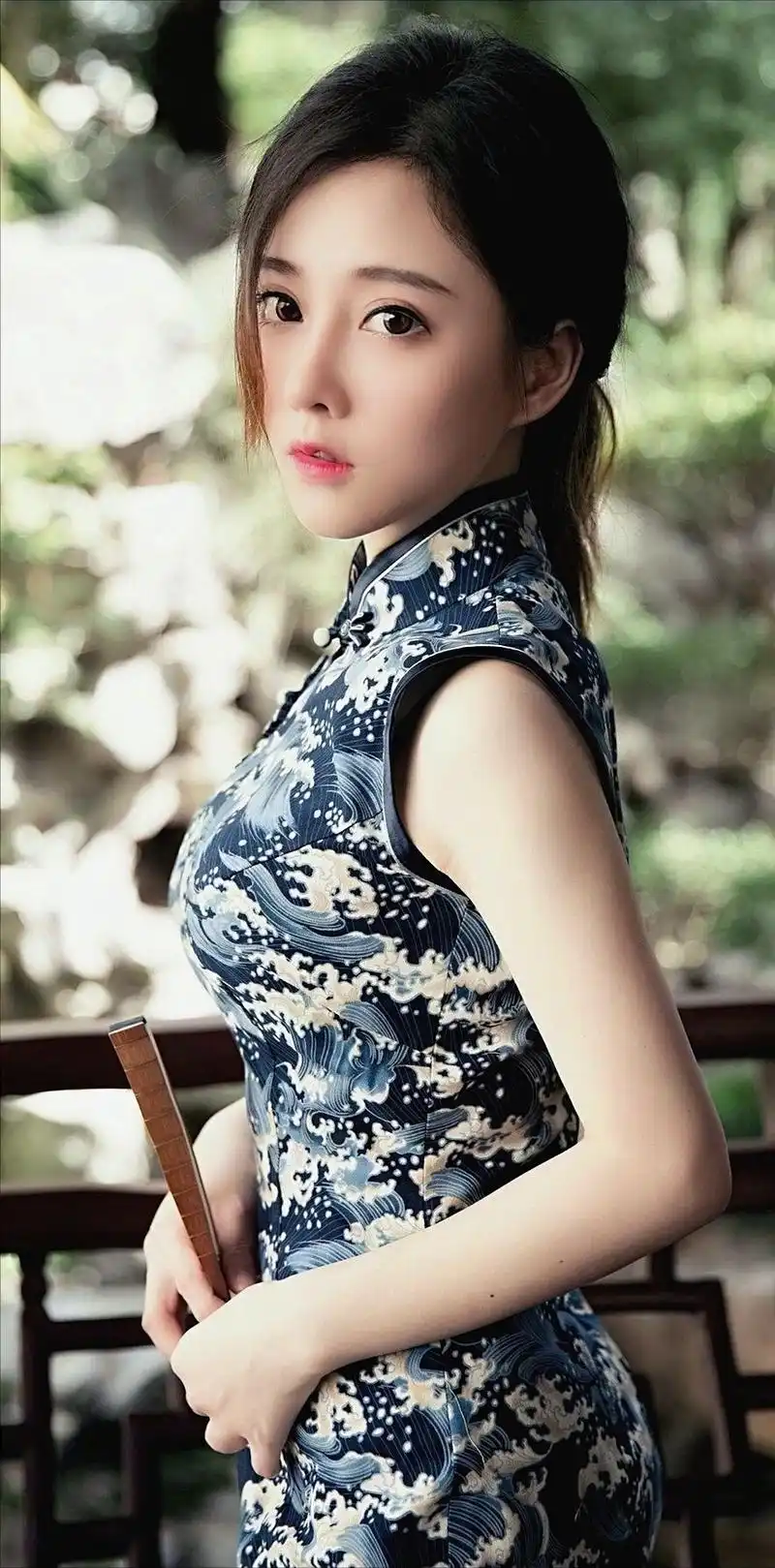 直播一姐冯提莫聊天记录曝光:没想到会这么劲爆,我吐了