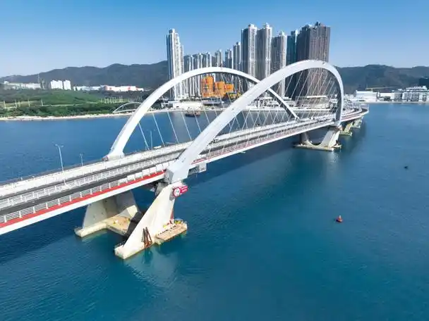 香港将军澳–蓝田隧道及跨湾连接路正式开通