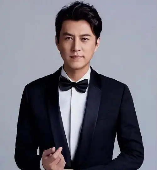 这7位男星帅得毫无灵魂(长得英俊,却没有"荷尔蒙吸引力",这9位男明星