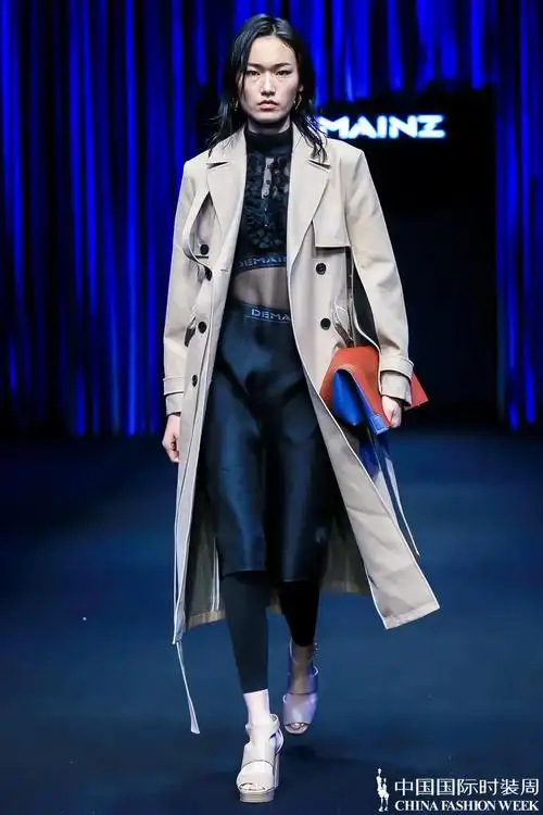 中国国际时装周2021春夏demainz大秀