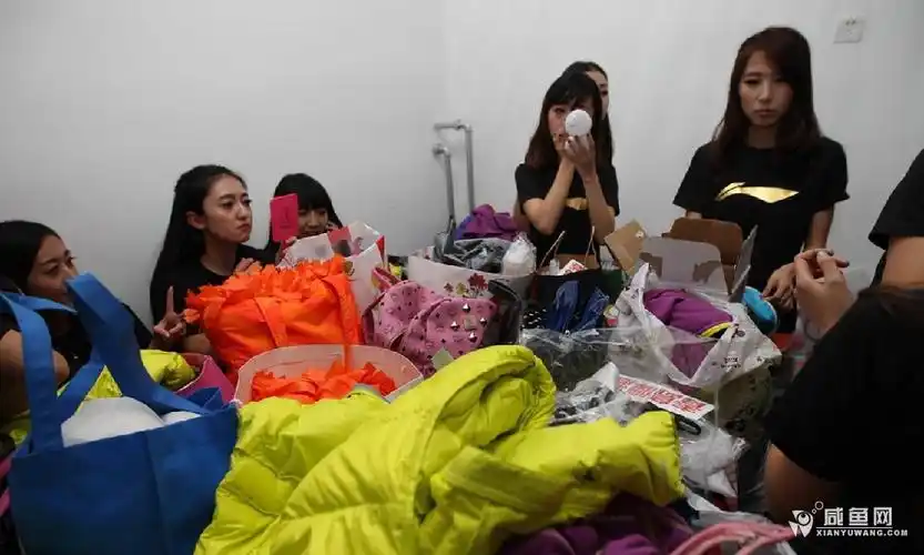 拉拉队的心酸:cba比赛出场费每人仅200元