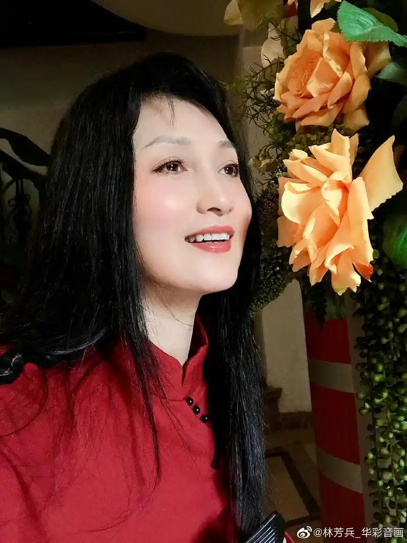 林芳兵近照曝光,曾6次登上《大众电影》封面封底,已13年未演戏