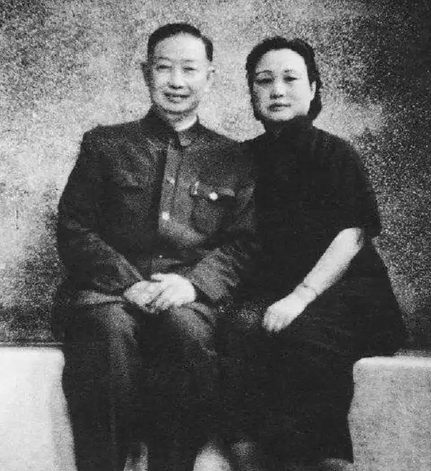 梅兰芳逝世后福芝芳为何反对将其葬入八宝山