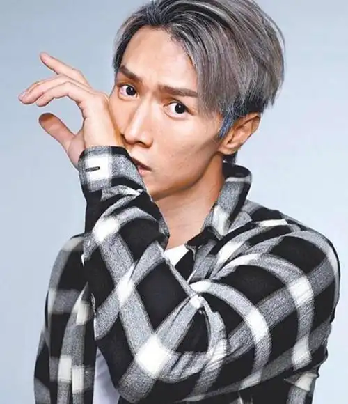 香港歌手陈柏宇老婆二胎宫外孕流产切输卵管受访谈失去胎儿之痛