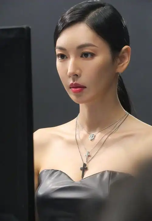 金素妍-韩国女演员|李尚禹|文根英|李东旭|顺风妇产科|实力派演员