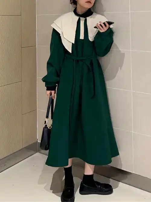 早秋冬2021年新款法式复古茶歇桔梗长裙子大码微胖mm遮肚子连衣裙