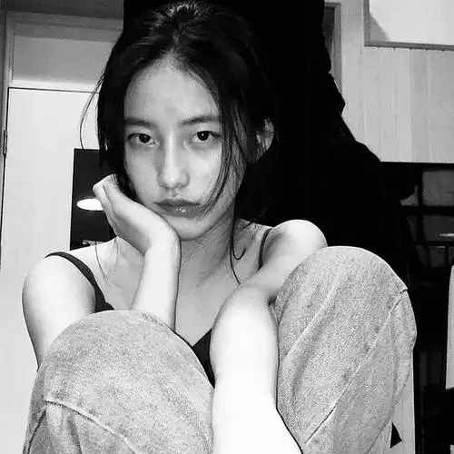 求小眼睛or单眼皮美女头像