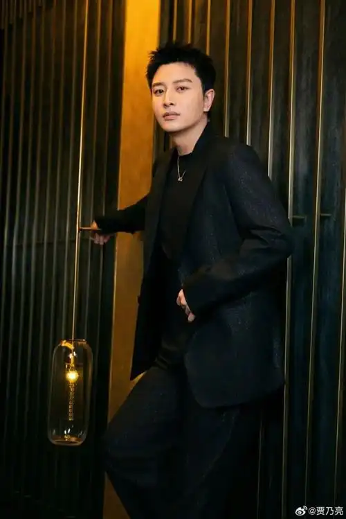 贾乃亮方发声明否认卖假货:产品由官方旗舰店发货!