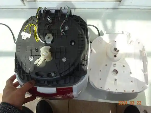 福库电饭锅维修提示锅盖未合上故障