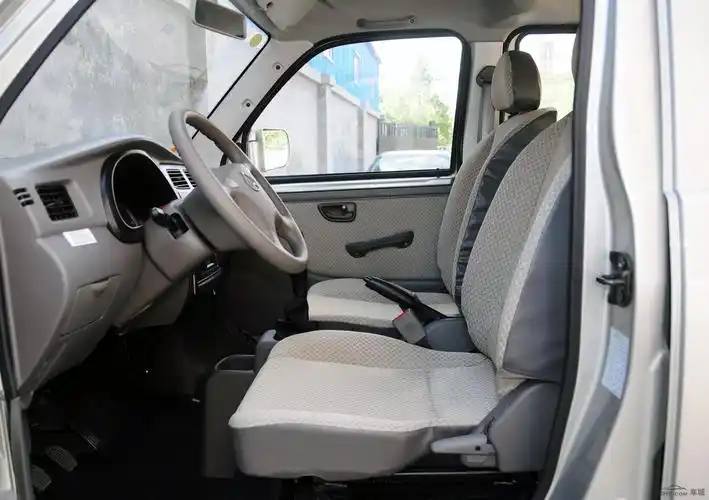 【长安之星22012款 1.0l基本型jl466q9空间图片p2479864】-车城网