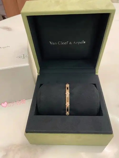 梵克雅宝vca万花筒手镯