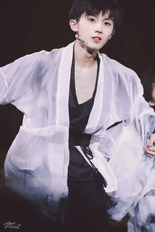 吹爆哥哥的喉结呀马嘉祺