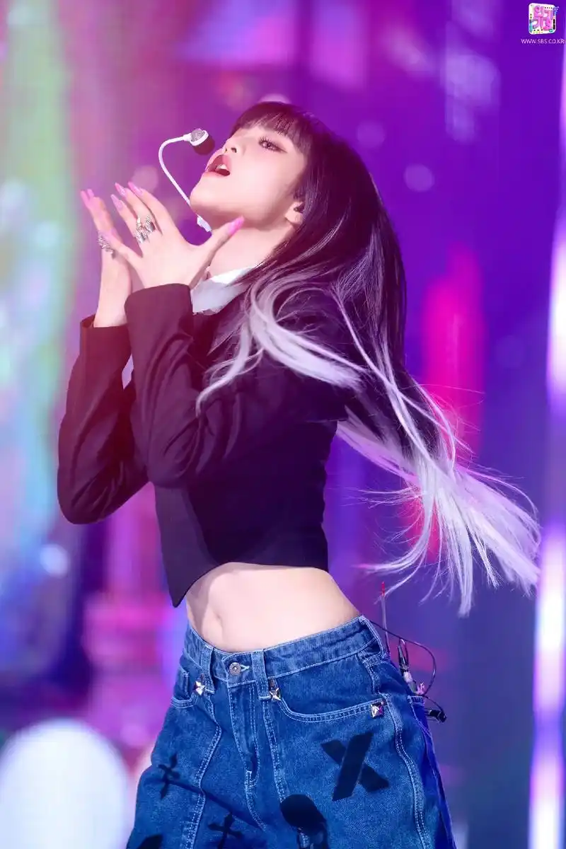 minnie  #米妮 #gidle 是谁的抖m之魂在燃烧 - 抖音