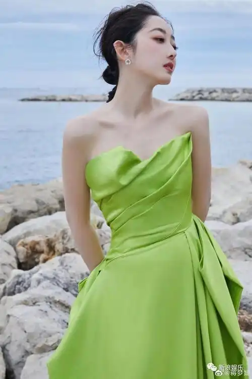 戛纳|张雨绮_新浪新闻