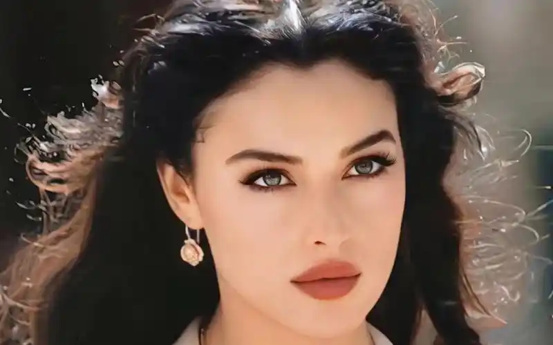 意大利性感女神莫妮卡贝鲁奇,颜值有多抗打!