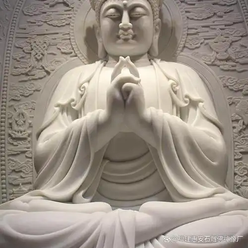 常被供奉在寺庙地藏殿内或广场上,石雕地藏像通常被塑造成头戴五佛冠