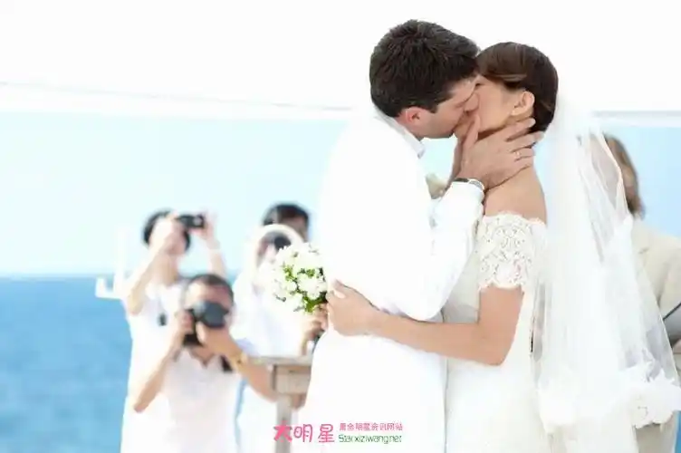 梁咏琪结婚了吗 梁咏琪老公资料分享(2)