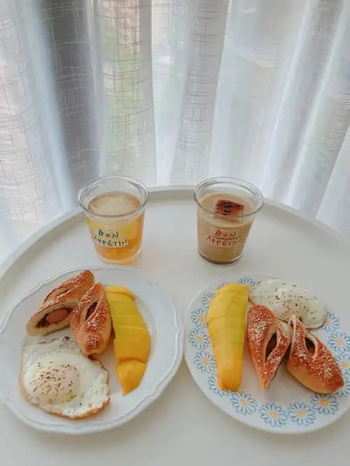 双人早餐德式芥末肠面包