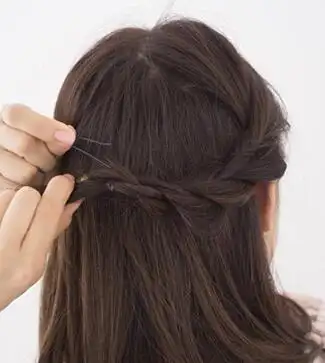 中分如何扎头发好看的发型