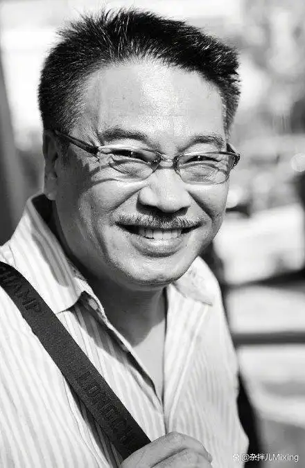 吴孟达,1951年出生于香港,是一位备受喜爱的电影演员.