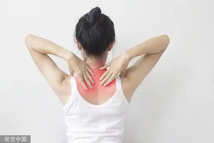肩膀痛别总让肩周炎背锅出现这种情况一定要警惕