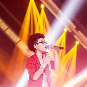 海阔天空余家辉 歌词