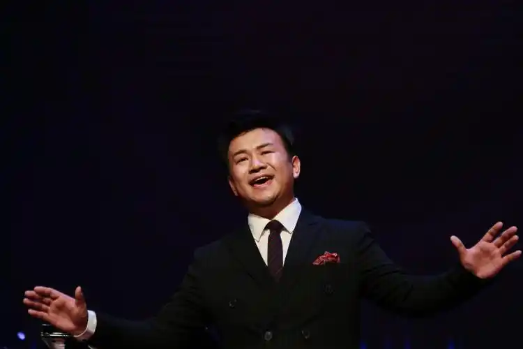 22】著名男高音歌唱家王宏伟师生音乐会-浙师大专场