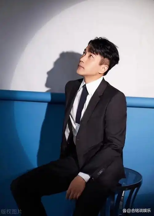 对此,刘恺威的父亲在接受采访时坚决否认了这些传闻,并强调家庭