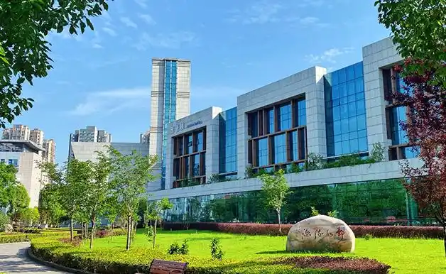 招办主任请回答·2021--专访重庆水利电力职业技术学院招生就业处处长