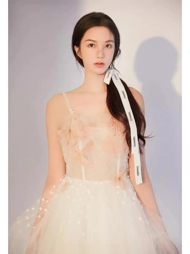 校花排行榜94| 坠入凡尘的仙女!