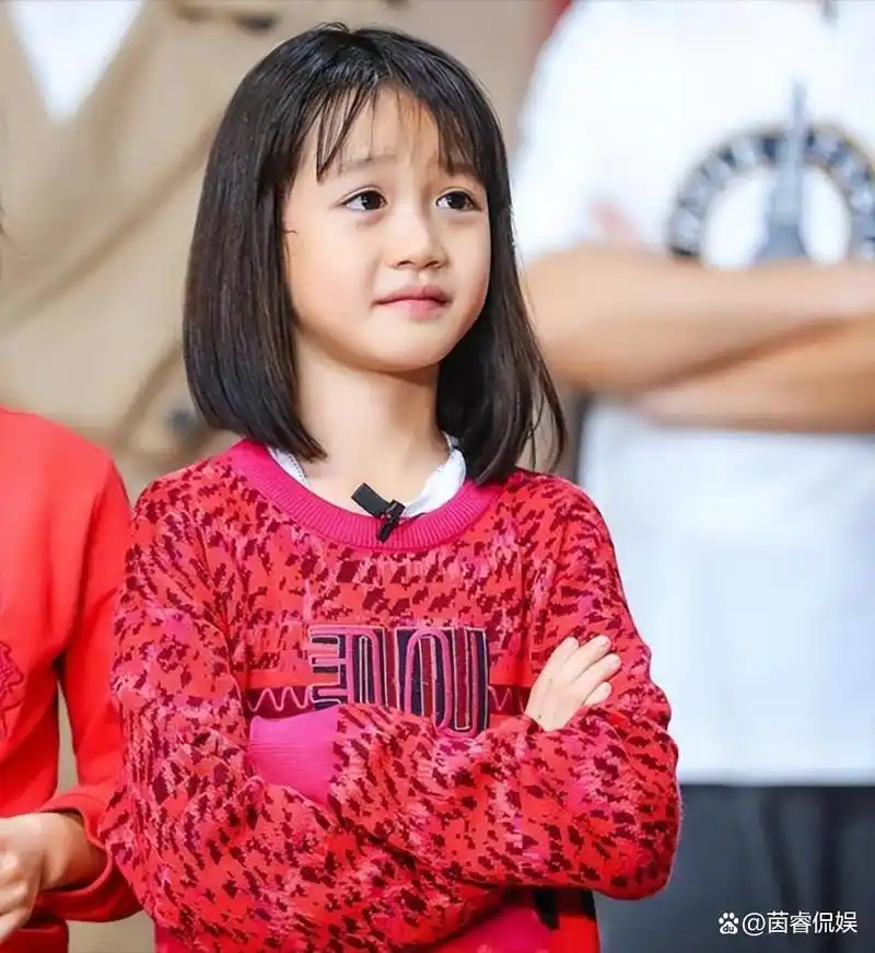 一阵不见变了样,古天乐脸更怪了,钟丽缇女儿似明星,沈月也变美