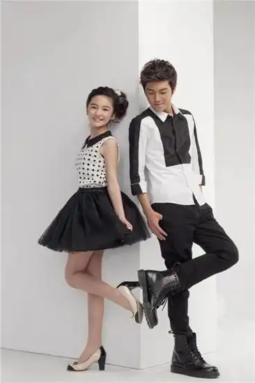 p>mi2,华语流行乐双人组合,由 a target="_blank" href="/item