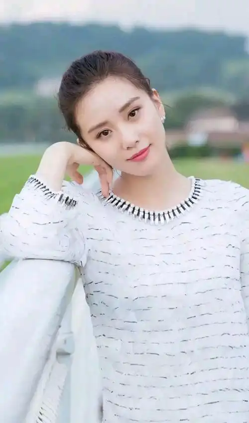 魅力清新刘诗诗