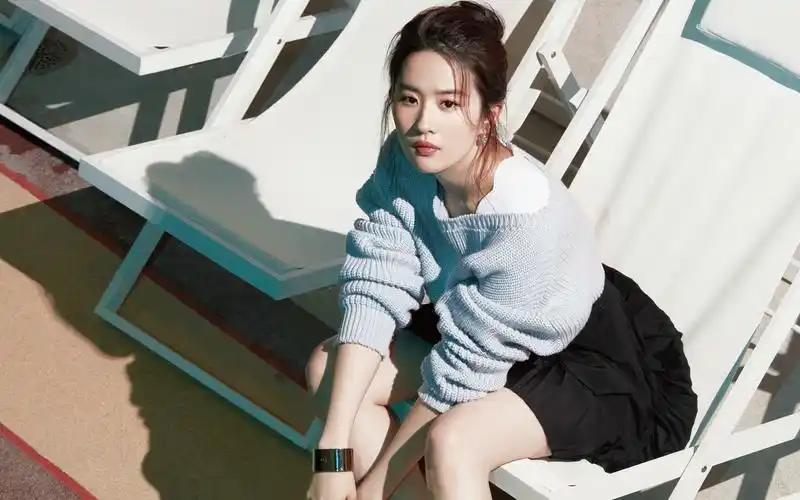 天仙攻女神刘亦菲时尚大片高清壁纸图片下载