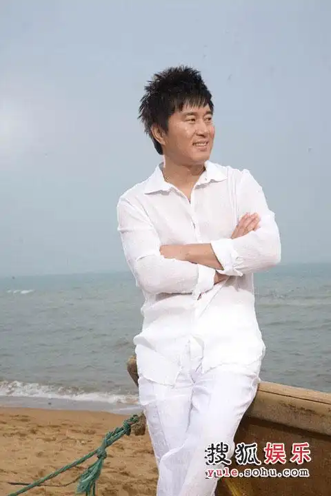 满文军发新专辑《彼岸》 首站武汉会歌迷(图)